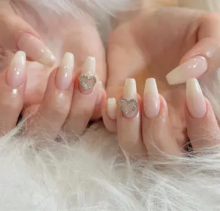 ネイル u1salon所属・ゆい ユイのネイルデザイン