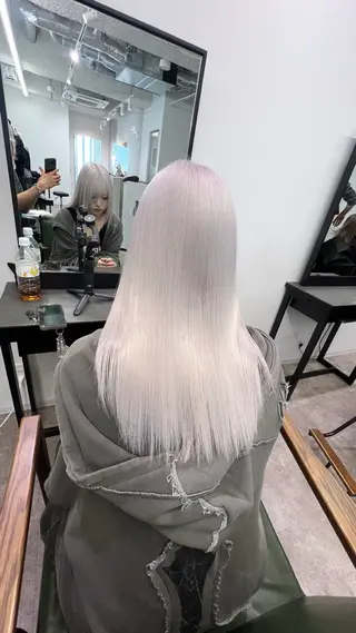 セミロング ハイトーン専門美容師 kimutaのヘアスタイル