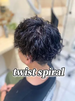 パーマ メンズ ✨美髪の錬金術師🧙 縮毛矯正/嶽 涼太のヘアスタイル