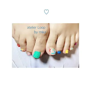 ネイル atelierLoopbyshiho所属・atelier Loop♪MIKAのネイルデザイン