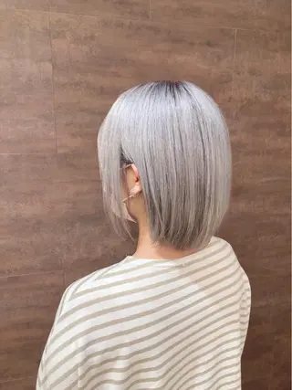 ショート カラー 宮原 佳苗のヘアスタイル