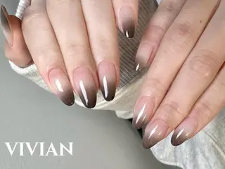 ネイル VIVIAN リサのネイルデザイン