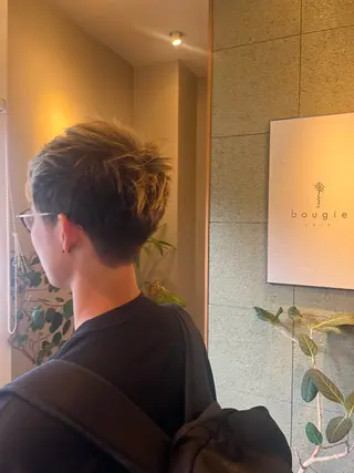 ショート ハラちゃんカット✂︎ 透明感🩵ケアカラーのヘアスタイル