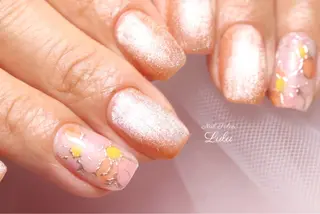 ネイル Lulu nail salon 南堀江店所属・西村 あやかのネイルデザイン