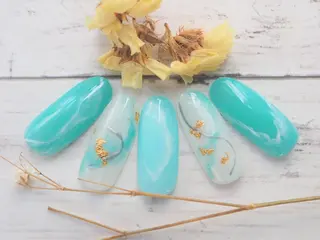 ネイル ビューティーサロン ヘゼリヒのネイルデザイン