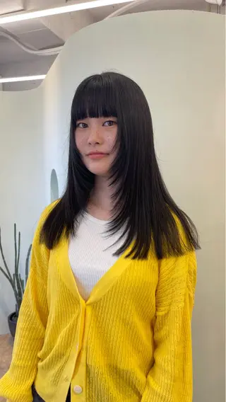ロング riko/yew /顔まわりカットのヘアスタイル