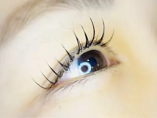 マツエク・マツパ saari eyelashのマツエク・マツパデザイン