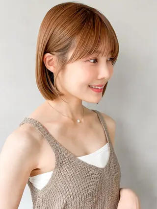 ショート カラー 🤍似合わせカット/ 艶カラー/表参道🫧のヘアスタイル