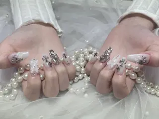 ネイル ひまわり 🌻Miharuのネイルデザイン