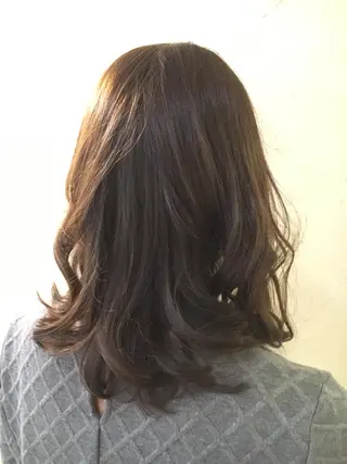 ミディアム セミロング LoRE hair 四条河原町 西尾友里のヘアスタイル