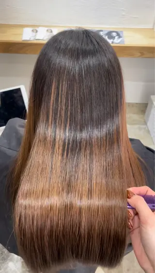 ロング miloc himekaのヘアスタイル