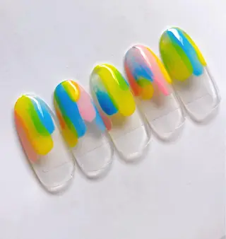 ネイル Bella  totalbeauty所属・Bella 齋藤理奈のネイルデザイン