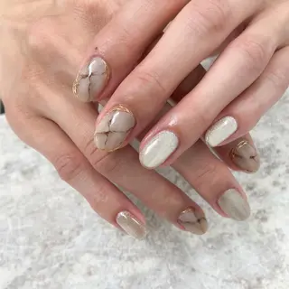 ネイル 黒沢 直子のネイルデザイン