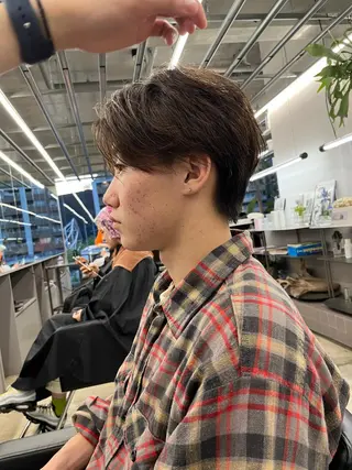 ショート メンズ ダブルカラー/ ケアブリーチ/クニトのヘアスタイル