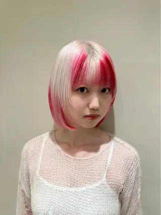 ショート カラー SALOWIN 梅田茶屋町店所属・梅田/ベージュカラー /ブリーチカラーのヘアスタイル