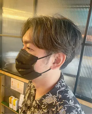 メンズ eyesburg W/est所属・ショート 村上のヘアスタイル