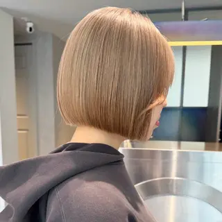 ショート カラー GO TODAY シェアサロン 原宿Verno店所属・ブリーチ/髪質改善/ ボブ特化/よしきのヘアスタイル