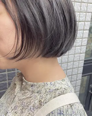 ショート roka ノゾミのヘアスタイル