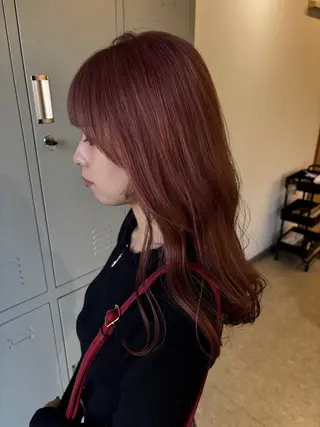 セミロング ブリーチカラー🤍 髪質改善🌟のヘアスタイル