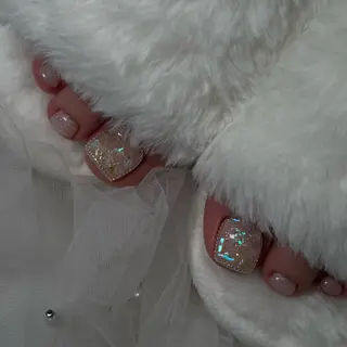 ネイル NEO Beauty Salon所属・𝐍𝐄𝐎 𝐉𝐔𝐑𝐈のネイルデザイン