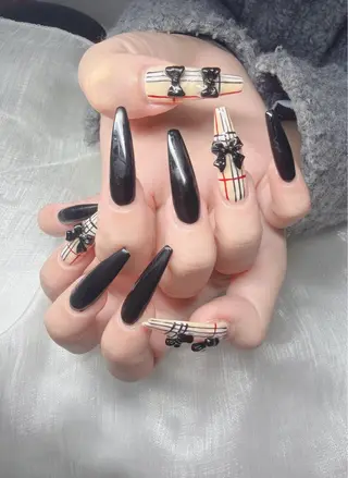 ネイル Lee Nailsのネイルデザイン