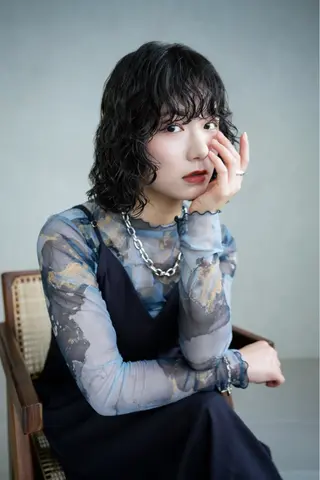 ミディアム 小田 晃瑛のヘアスタイル