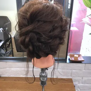 セミロング ヘアアレンジ 上川 美幸のヘアスタイル