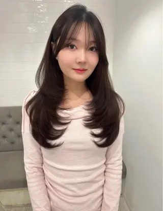 ロング カラー レイヤーカット/長岡 グレージュ/マユ🎀のヘアスタイル