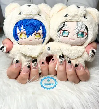 ネイル CROWN プライベートサロンのネイルデザイン