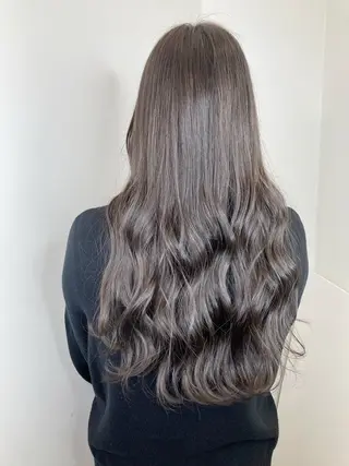カラー 浦野 梓のヘアスタイル