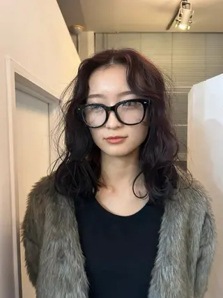 セミロング VISION   aoyama所属・かがやしづ ⭐️ブリーチカラーのヘアスタイル