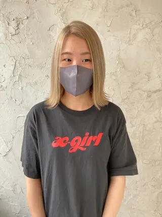 ミディアム ボブ/レイヤー/ ショートcovo代表のヘアスタイル