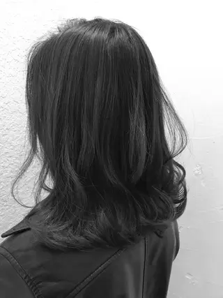 ミディアム 緑地公園美容室 neohairのヘアスタイル