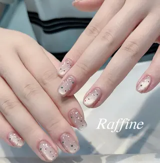 ネイル RAFFINE haru🦋🩵のネイルデザイン