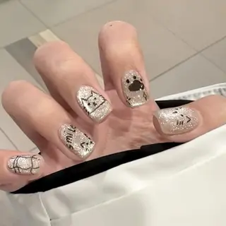 ネイル Rosella Nail Salonのネイルデザイン
