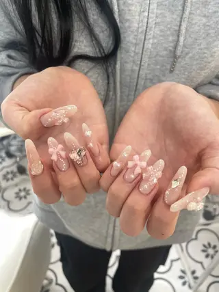 ネイル koyu 🩶のネイルデザイン