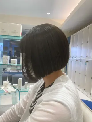 ショート MODEks eau 佐藤優志のヘアスタイル