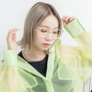 ショート カラー SOURCE 茨木のヘアスタイル