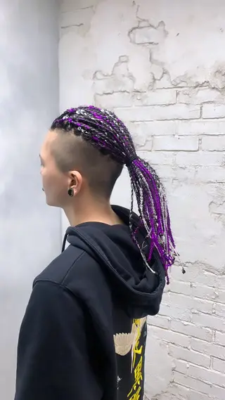 ミディアム 派手髪支持率No1 Eisukeのヘアスタイル