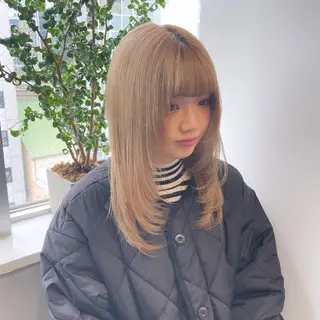 セミロング Rui/透明感カラー 暖色/レイヤーカットのヘアスタイル