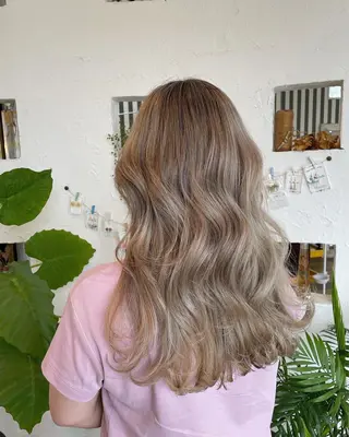 ロング カラー 🌸小掛🌸 豊橋外国人風カラーのヘアスタイル