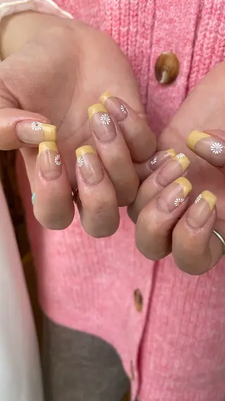 ネイル revia所属・ERI Nailistのネイルデザイン