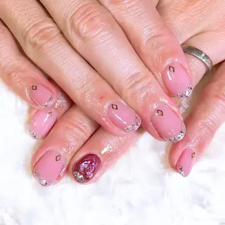 ネイル MISAKO nailのネイルデザイン