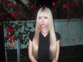 ロング AIRA/ブリーチ ‪/透明感カラーのヘアスタイル