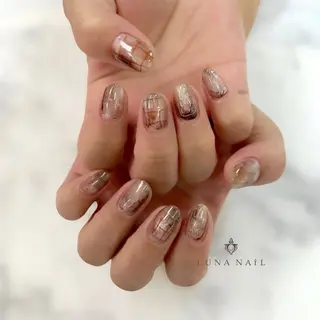 ネイル アトリエ　ミモザ所属・いまむら あかりのネイルデザイン