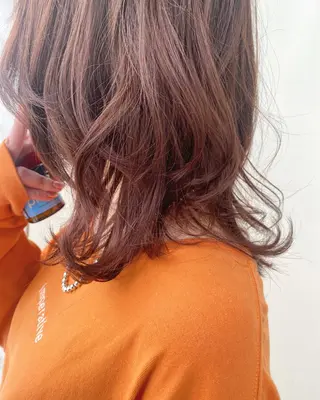 ミディアム カラー 韓国ヘア顔周りカット 艶髪ベージュtamaのヘアスタイル