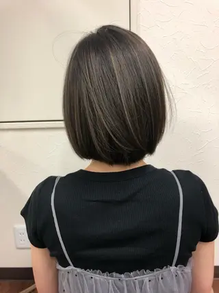 カラー メンズハイトーン メンズバレイヤージュのヘアスタイル