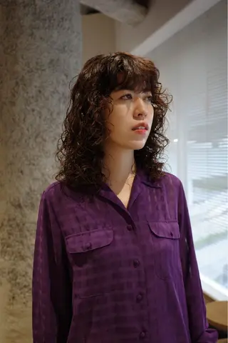 ロング パーマ 未 来カットモデル無料のヘアスタイル