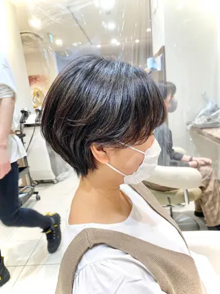 ショート 横山 直輝のヘアスタイル