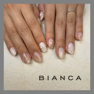 ネイル bianca TORII🌞のネイルデザイン